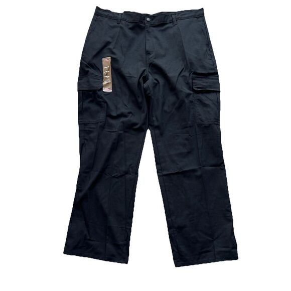 Genuine Dickies NEW Men's Black Relaxed Fit Straight Leg Cargo Pants 38X30 - Picture 1 of 2